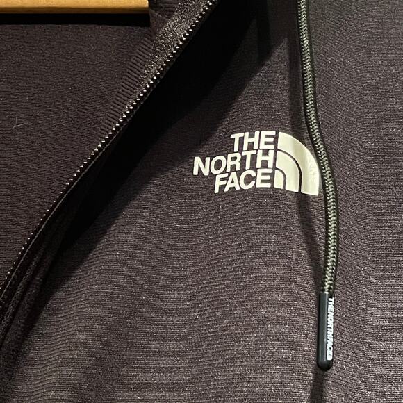 The North Face Women’s S Black/Gray Full-Zip Hoodie Jacket | NWOT, Zip Pockets - Picture 7 of 9